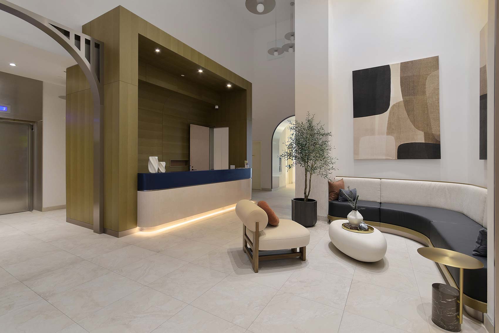 005 Main Lobby With Security Desk