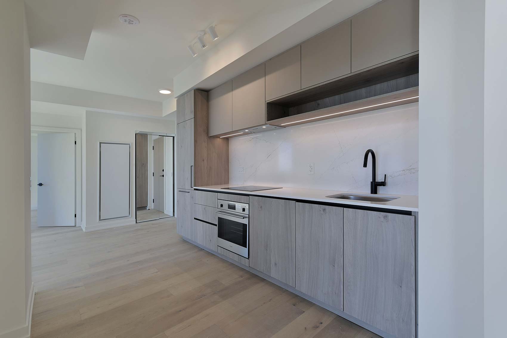 House 1202 of Assembly kitchen 1202